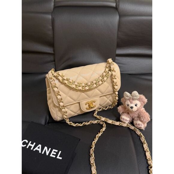 Chanel Women Pre-Loved Bag Very Good Condition - Picture 3 of 9
